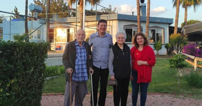 Yıllara meydan okuyan çift, 63 yıllık evliliğin sırrını açıkladı