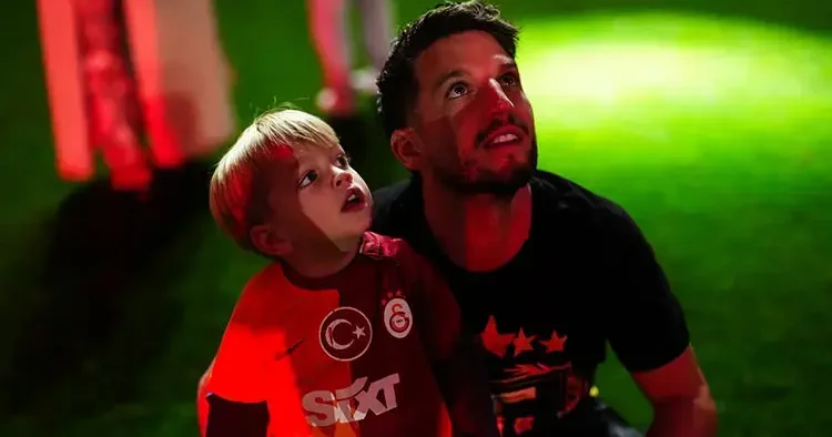 Dries Mertens ten Galatasaray a veda sözleri: Harika bir 3 yıl!
