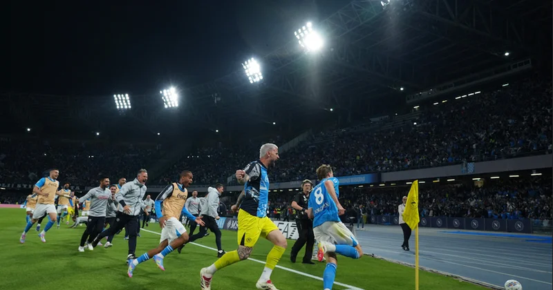 İtalya da şampiyon Napoli! Conte tarihe geçti Sözcü Gazetesi