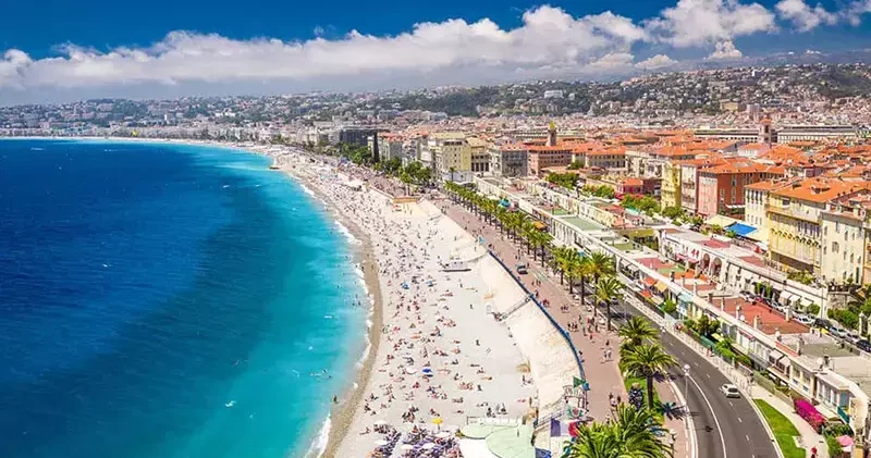 Cannes da kapanış töreni öncesi elektrik kesintisi