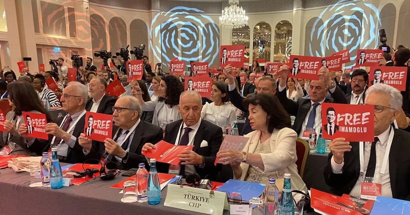 Sosyalist Enternasyonal’e İmamoğlu damgası Sözcü Gazetesi