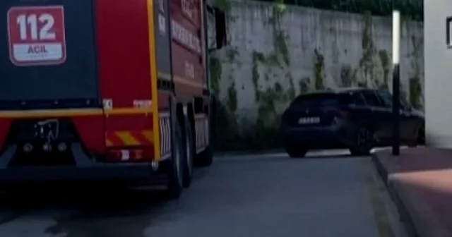 Kocaeli de hatalı park yangına giden itfaiye aracına geçit vermedi VİDEO İZLE