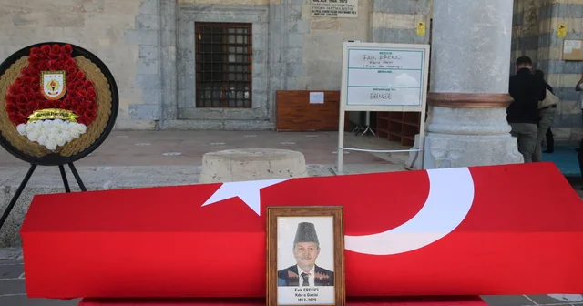 Tokat ta vefat eden Kıbrıs gazisi son yolculuğuna uğurlandı Tokat Haberleri