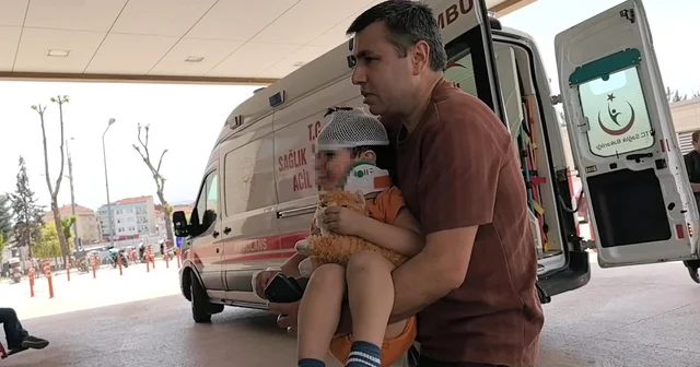 Elektrikli bisikletten düşen 2 yaşındaki Yusuf, oyuncağını bırakmadı Bursa Haberleri