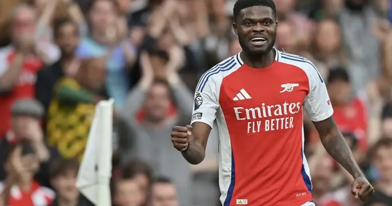 Beşiktaş, Arsenal in dinamosunun peşinde! İlk görüşme olumlu