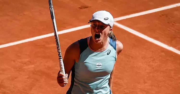 Toprağın kraliçesi Swiatek, Roland Garros ta üst üste 4. şampiyonluk için korta çıkacak