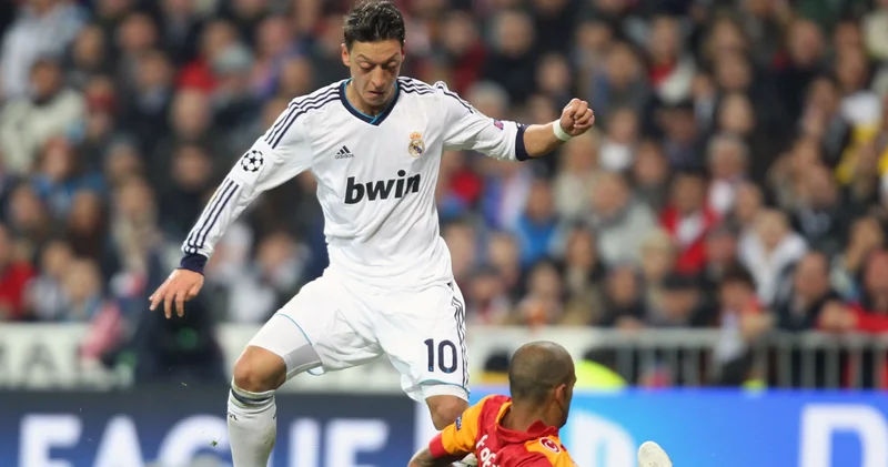 Real Madrid de 10 numara 8 yıl sonra değişiyor, Hagi den Mesut Özil e...