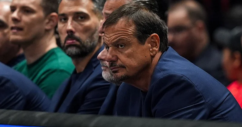 Ergin Ataman a yaylım ateşi: Yerden yere vurdular