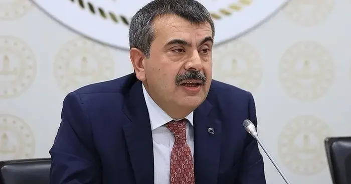 Milli Eğitim Bakanı Tekin: Artık çocuklarımız bilgiye çok kolay erişiyor