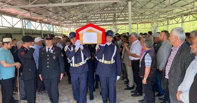 Girdiği derede boğulan astsubay, toprağa verildi Ordu Haberleri