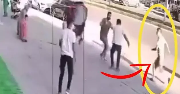 Mardin de kavgaya müdahale etmeye çalışan şahsın feci ölümü kamerada