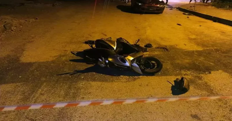 Kocaeli deki kahreden kazada acı detay: Kaskını oğluna takmış