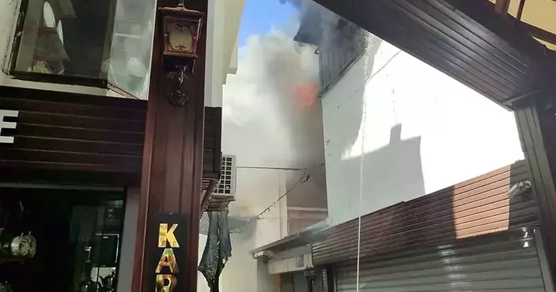 Tarihi Kaleiçi Çarşısı nda yangın