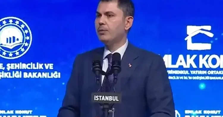 Bakan Kurum: Evine girmeyen afetzede kalmayacak