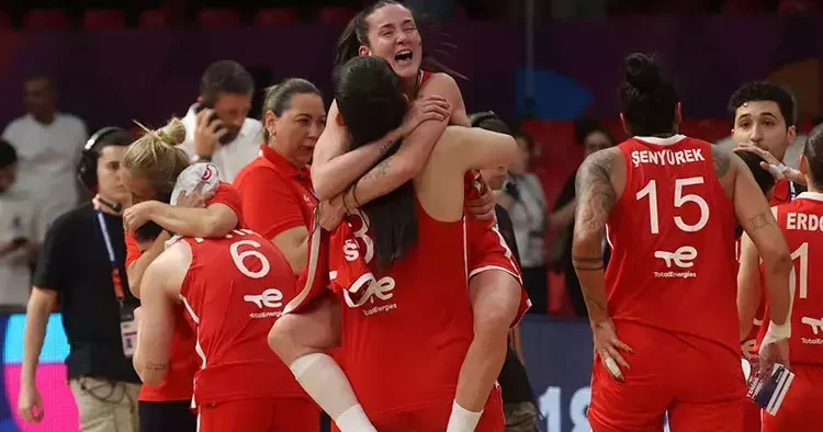 Periler yarı final için İtalya karşısında!