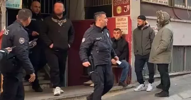 Aydın haberleri Cinayetin ardından evden elleri cebinde çıkmıştı: Katilin cezası belli oldu 24 Haziran 2025