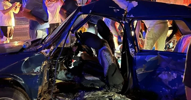 Sakarya da iki otomobil birbirine girdi: 1 i ağır 5 yaralı