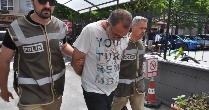 Eskişehir de köpeği boğazını sıkarak yere atan adamın cezası belli oldu
