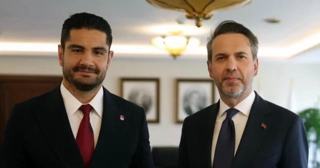 Taha Akgül den Bakan Bayraktar a ziyaret Güreş Haberleri