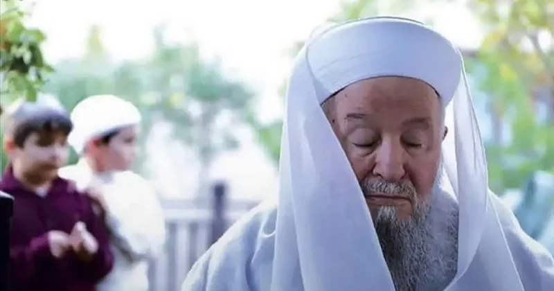 Mahmut Ustaosmanoğlu Hocaefendi rahmetle anılıyor