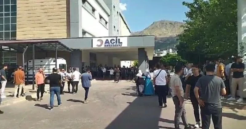 Keşif aracı şarampole uçtu: 5 ölü