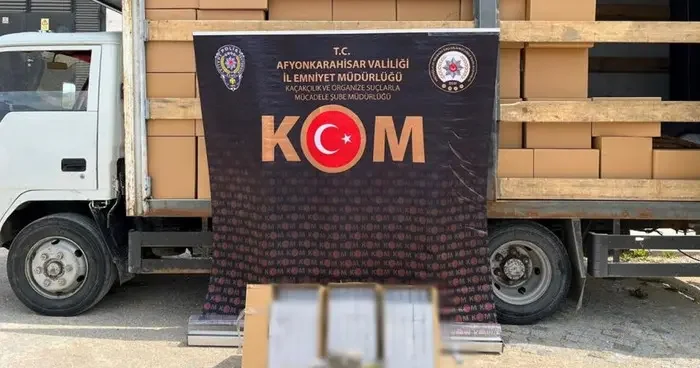 2 milyon 820 bin adet mükerrer bandrollü boş makaron ele geçirildi