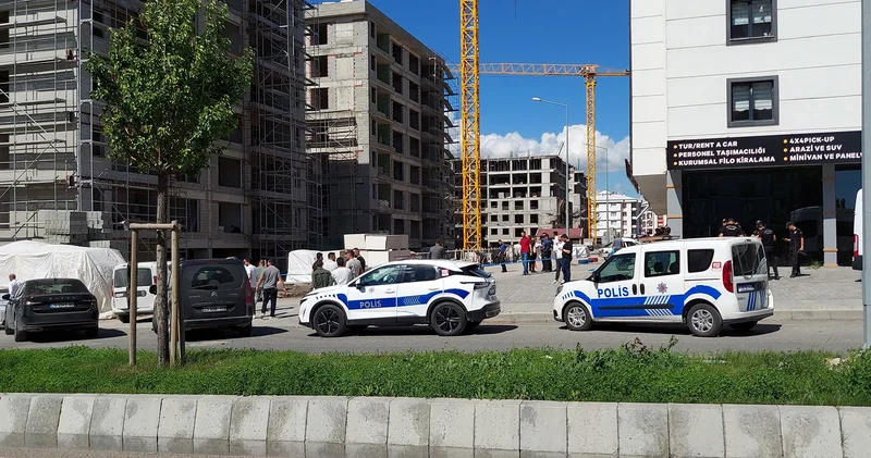 Kaza ile başladı, büyüyen kavgada silahlar konuştu