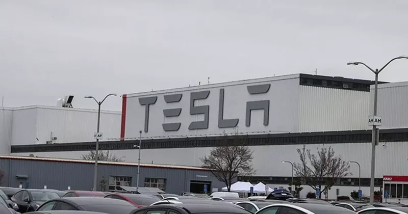 Tesla dan ucuz otomobil hamlesi! Fiyatı ve özellikleri belli oldu