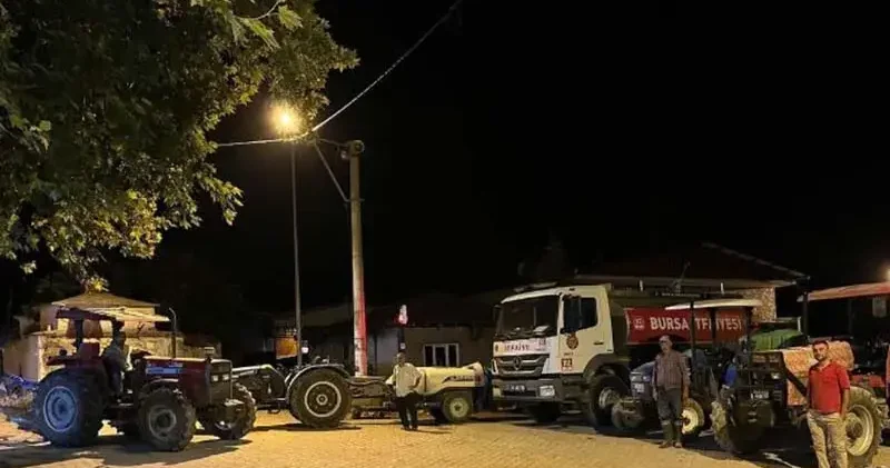 Bursa’da ekipler ve gönüllüler, sınıra yaklaşan yangın nedeniyle teyakkuzda