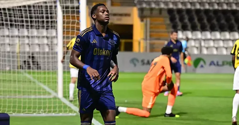 Fenerbahçe nin Duran Emmisi ilk maçında siftah yaptı! Jhon Duran dan muhteşem goller... Fanatik Gazetesi Fenerbahçe (FB) Haberleri Spor