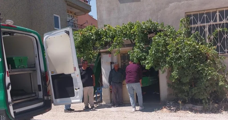 Mersin de evlat dehşeti! Annesini bıçaklayarak katletti