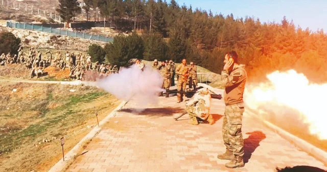 Suriye askeri destek istedi: Türkiye terörle mücadeleye yardım edecek Ortadoğu Haberleri