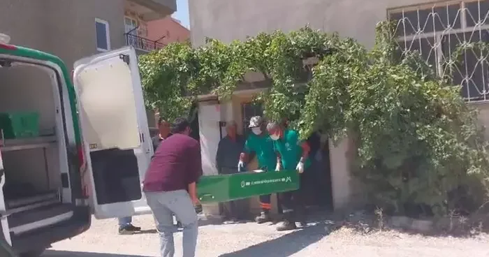Mersin de korkunç olay: Tartıştığı annesini bıçaklayarak öldürdü