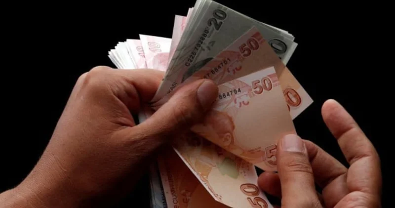 100 bin lirası buhar oldu mahkeme bankaya kötü haberi verdi