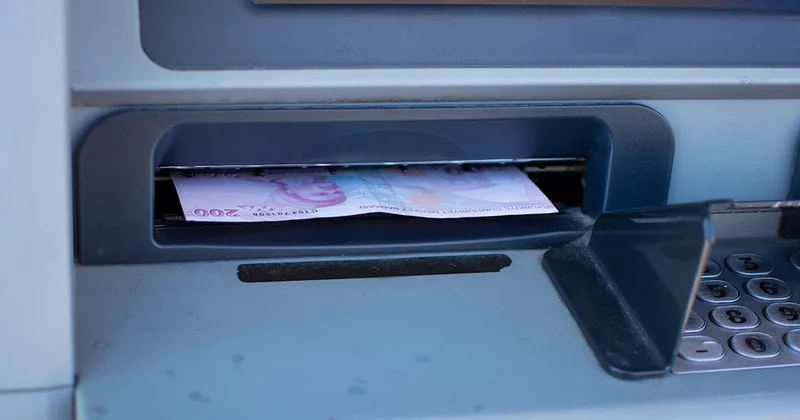 ATM’den para çekmeden önce bilmeniz gereken 5 gerçek Sözcü Gazetesi