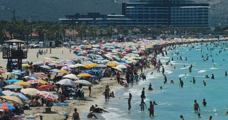 Son dakika: Çeşme nin 10 günlük suyu kaldı Son dakika haberleri