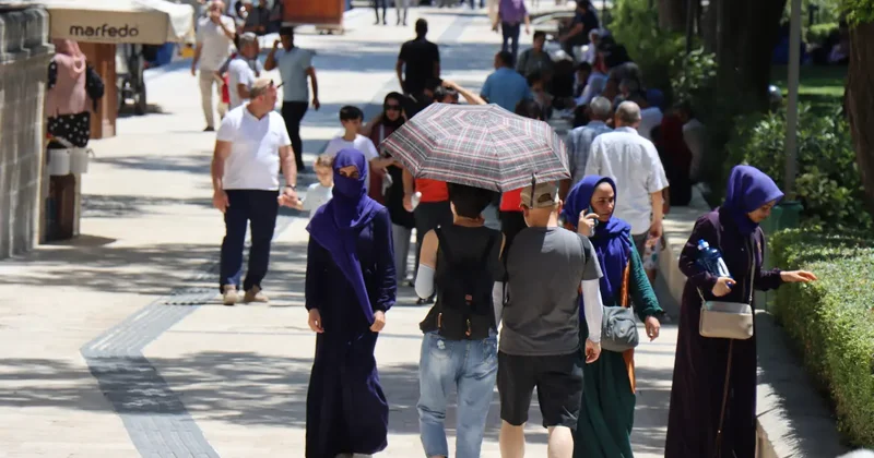 Termometreler 52 dereceyi gördü: Bir il adeta kavruluyor!