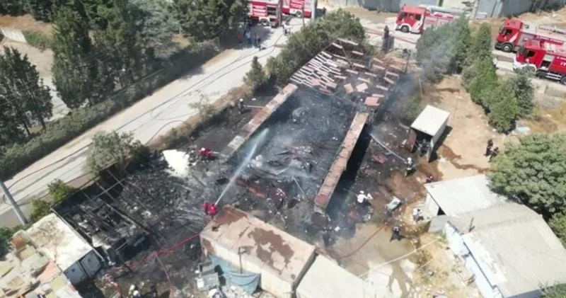 Gebze de yediemin deposunda yangın