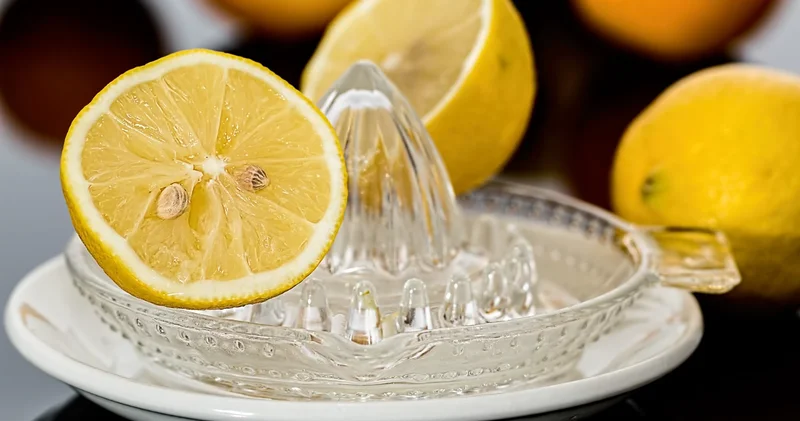 Faydasını duyan çöpe attığına pişman oluyor! Limon kabuklarını çöpe atmak yapılabilecek en büyük hataymış