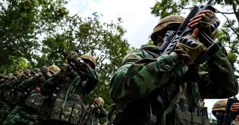 Uzak Doğu da yeni savaş! Çatışma başladı...F 16 lar havalandı