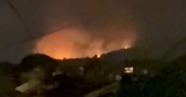 İzmir de çöplükte çıkan yangın makilik alana sıçradı İzmir Haberleri