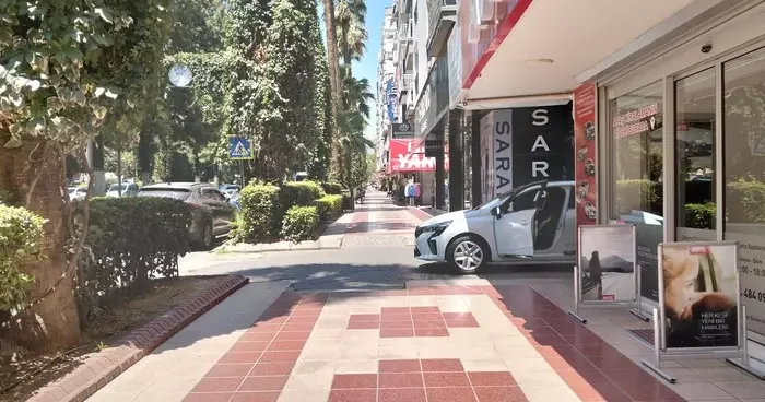 Termometreler 43 dereceyi gösterdi, Aydın hayalet şehre döndü