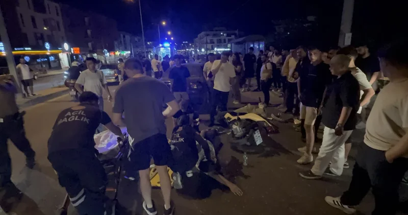 Ters şeritten U dönüşü yapan otomobil motosikletle çarpıştı