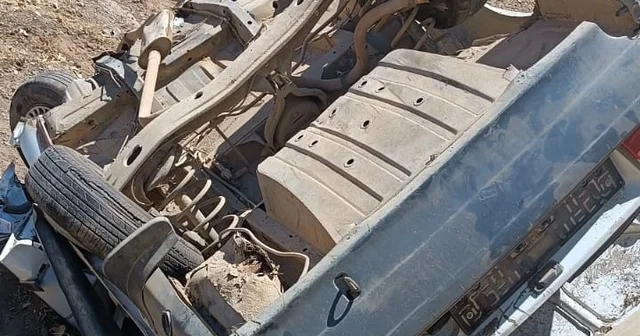 Kız istemeye gidenlerin otomobili devrildi: 3 ü çocuk, 8 yaralı Diyarbakır Haberleri