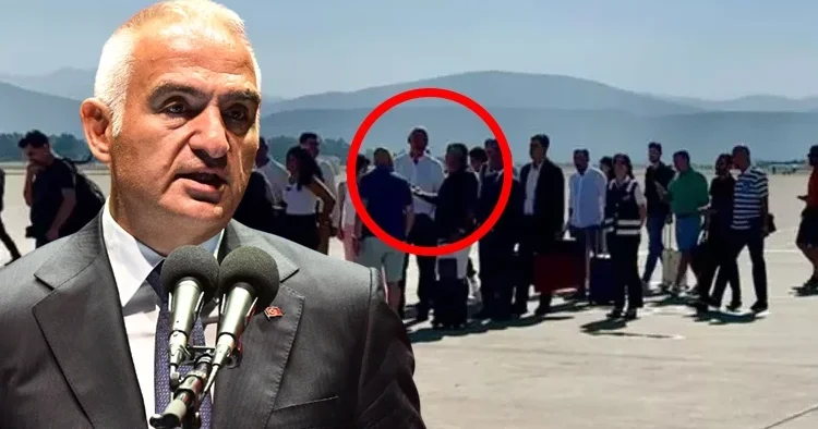 Bakan Ersoy vatandaşlarla birlikte sıra bekledi