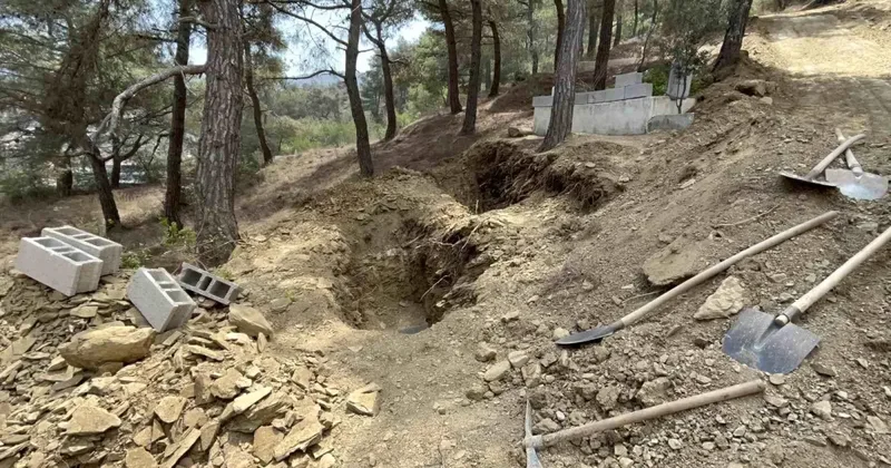 Düğün yolunda feci kaza! Anne ve kızı yan yana toprağa verildi