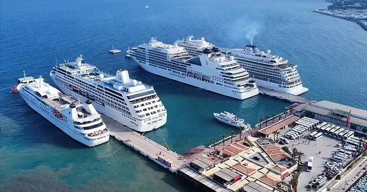Kruvaziyer turizminde 12 yılın rekoru
