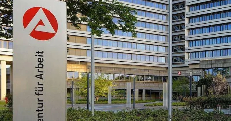 Almanya’da uzman iş gücü eksikliği ekonomiye milyarlarca euroya mal oluyor Sözcü Gazetesi