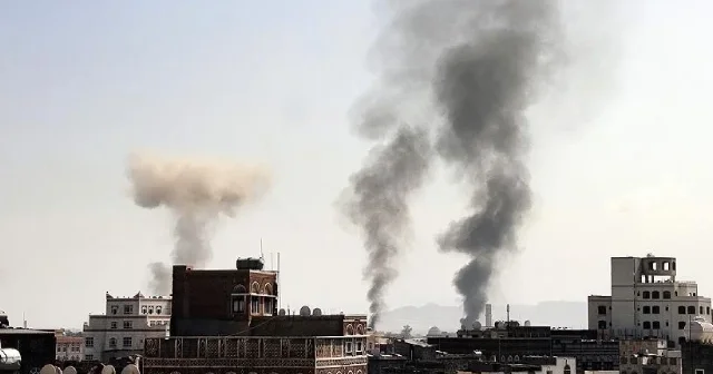 İsrail den Yemen in başkenti Sana ya hava saldırısı Gündem Haberleri