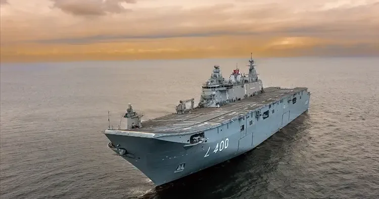 TCG Anadolu: Dünyanın ilk SİHA gemisi